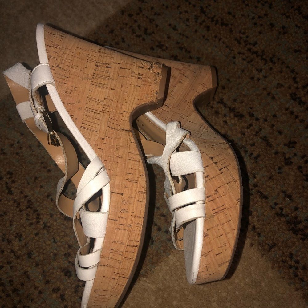 Ivanka Trump shoes  - Picture 5 of 5